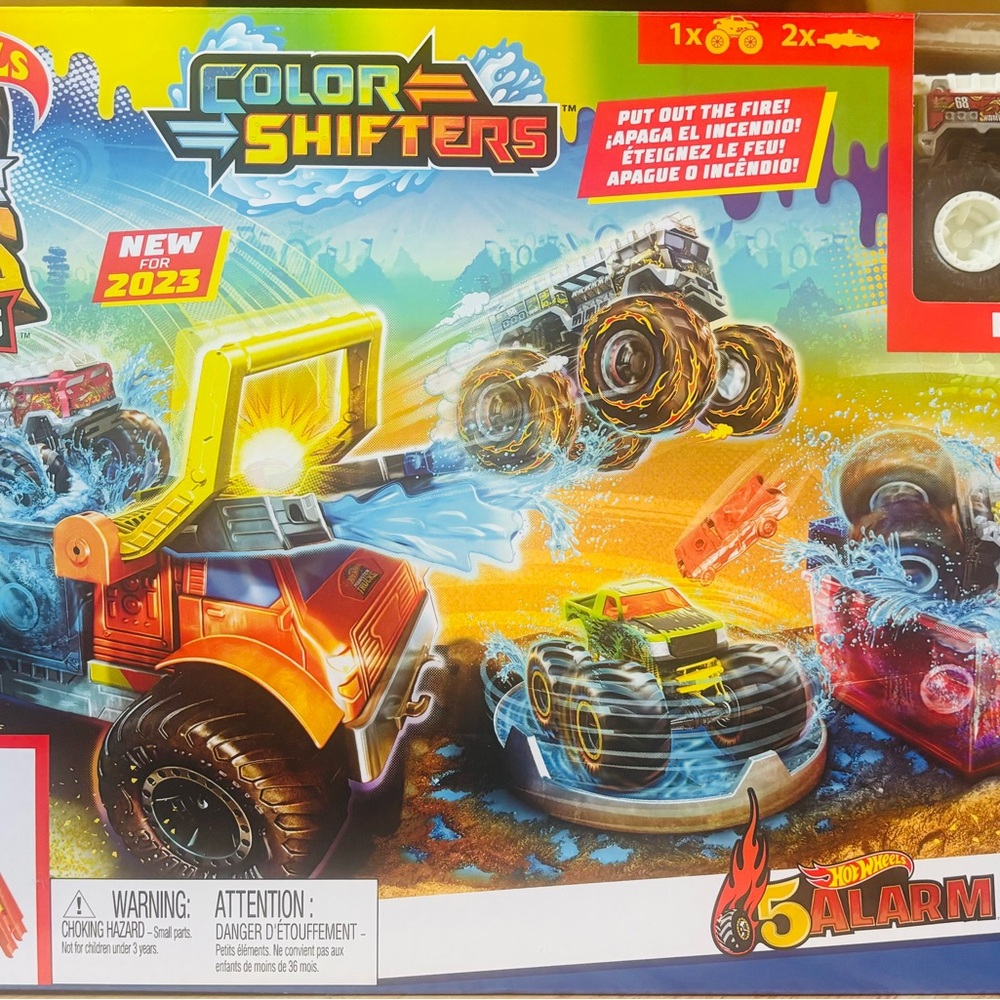 Hot Wheels Color Shifters Fire Truck Toy